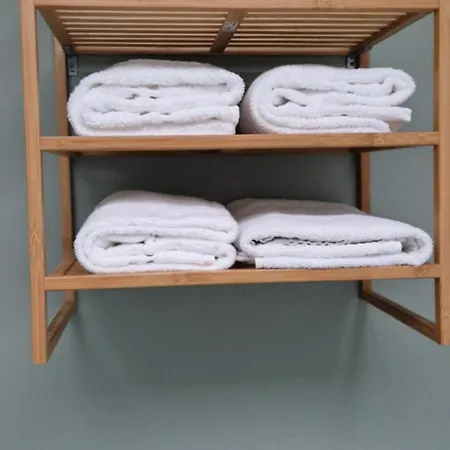 Oar Restaurant And *