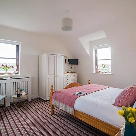 Pensjonat Oar Restaurant And *