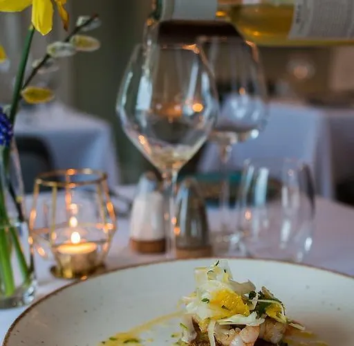 Oar Restaurant And Gasthof *